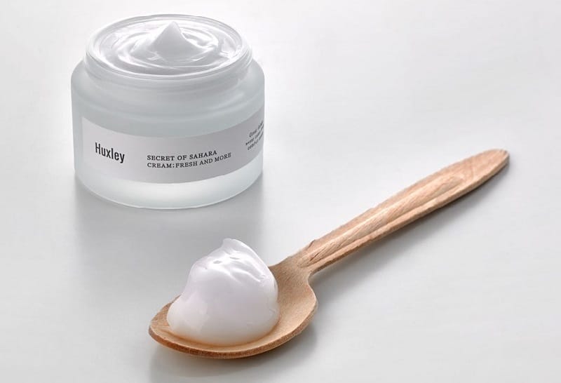 Kem dưỡng trắng da cho nam Huxley